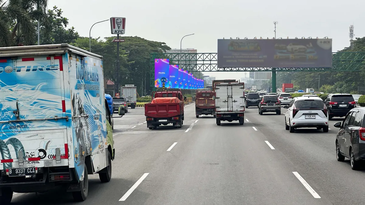 Rest Area KM 14 (Jakarta-Tangerang Toll Road)