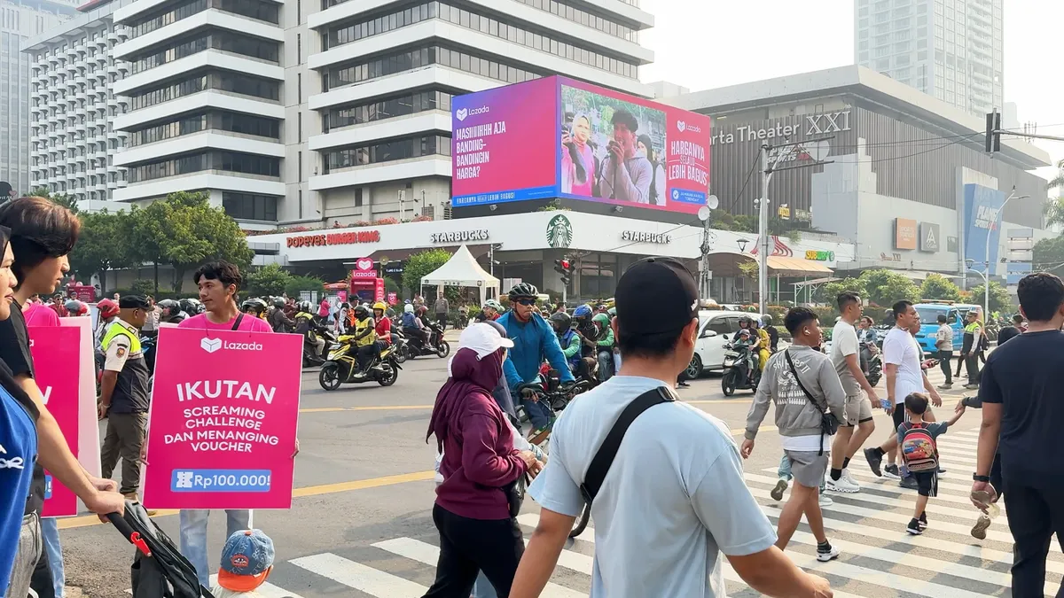 LAZADA - Integrated OOH Activation execution detail 1